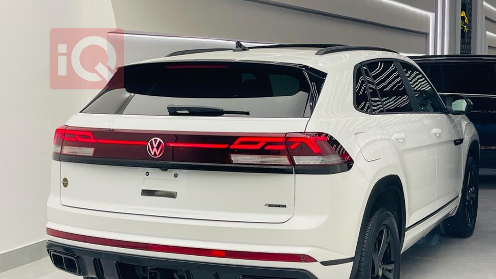 فولكسفاغن أطلس كروس سبورت